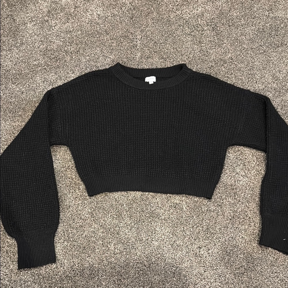 Black Cropped Knit Sweater